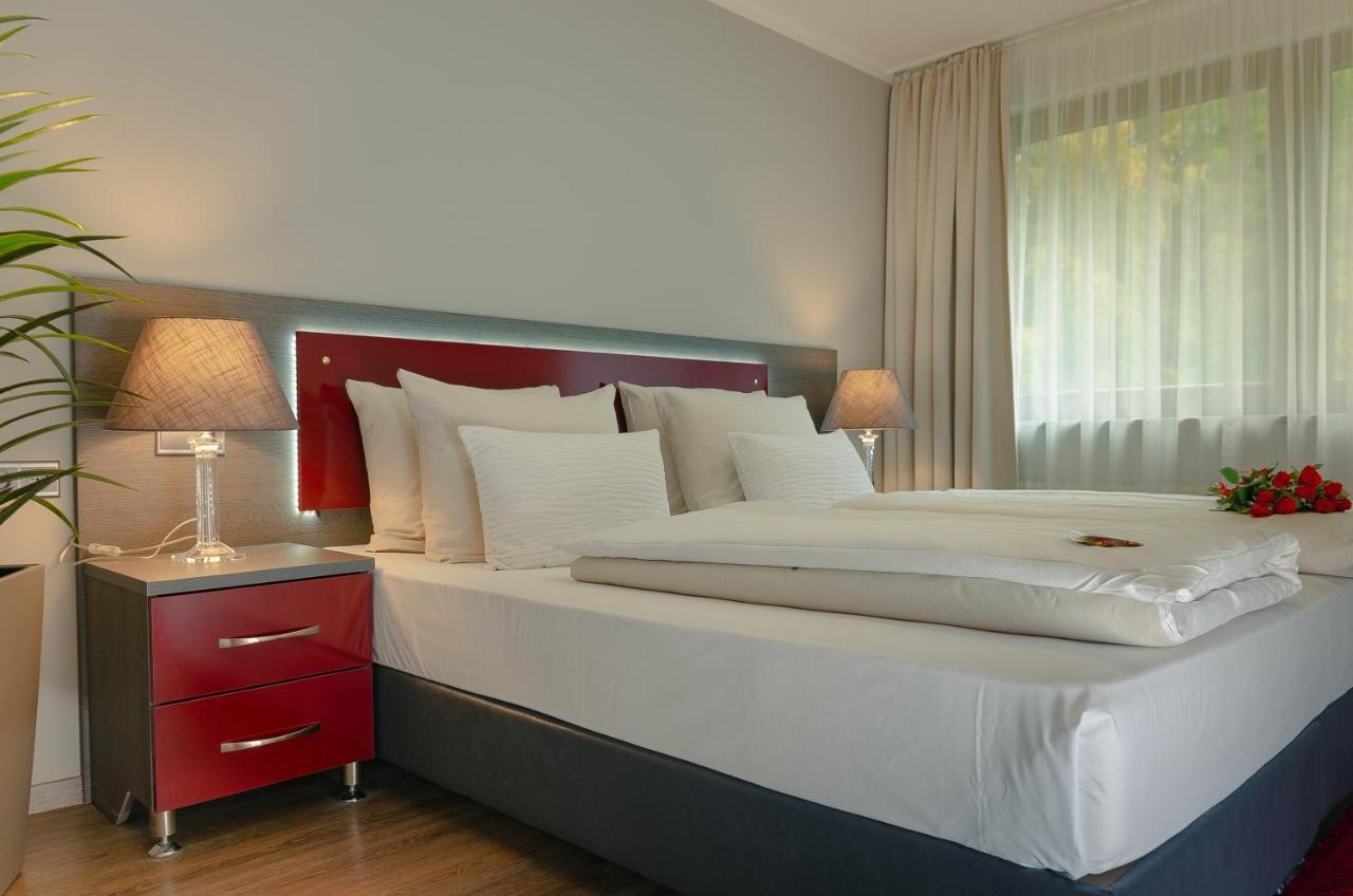 Waldhotel Sindelfingen Am Eichholz Екстер'єр фото
