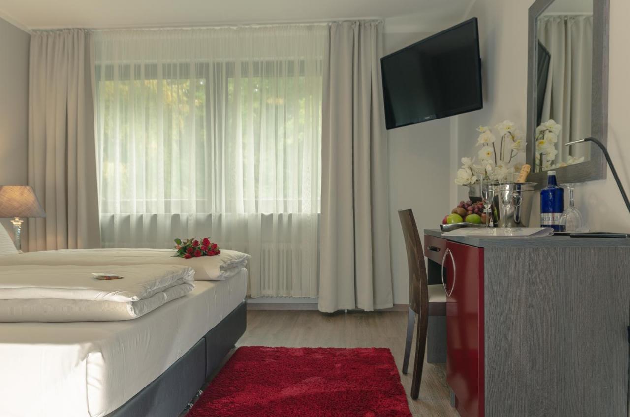 Waldhotel Sindelfingen Am Eichholz Екстер'єр фото