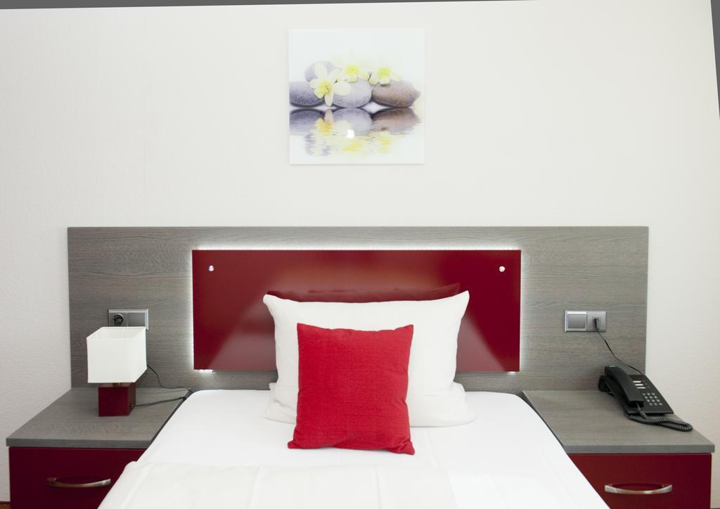 Waldhotel Sindelfingen Am Eichholz Номер фото